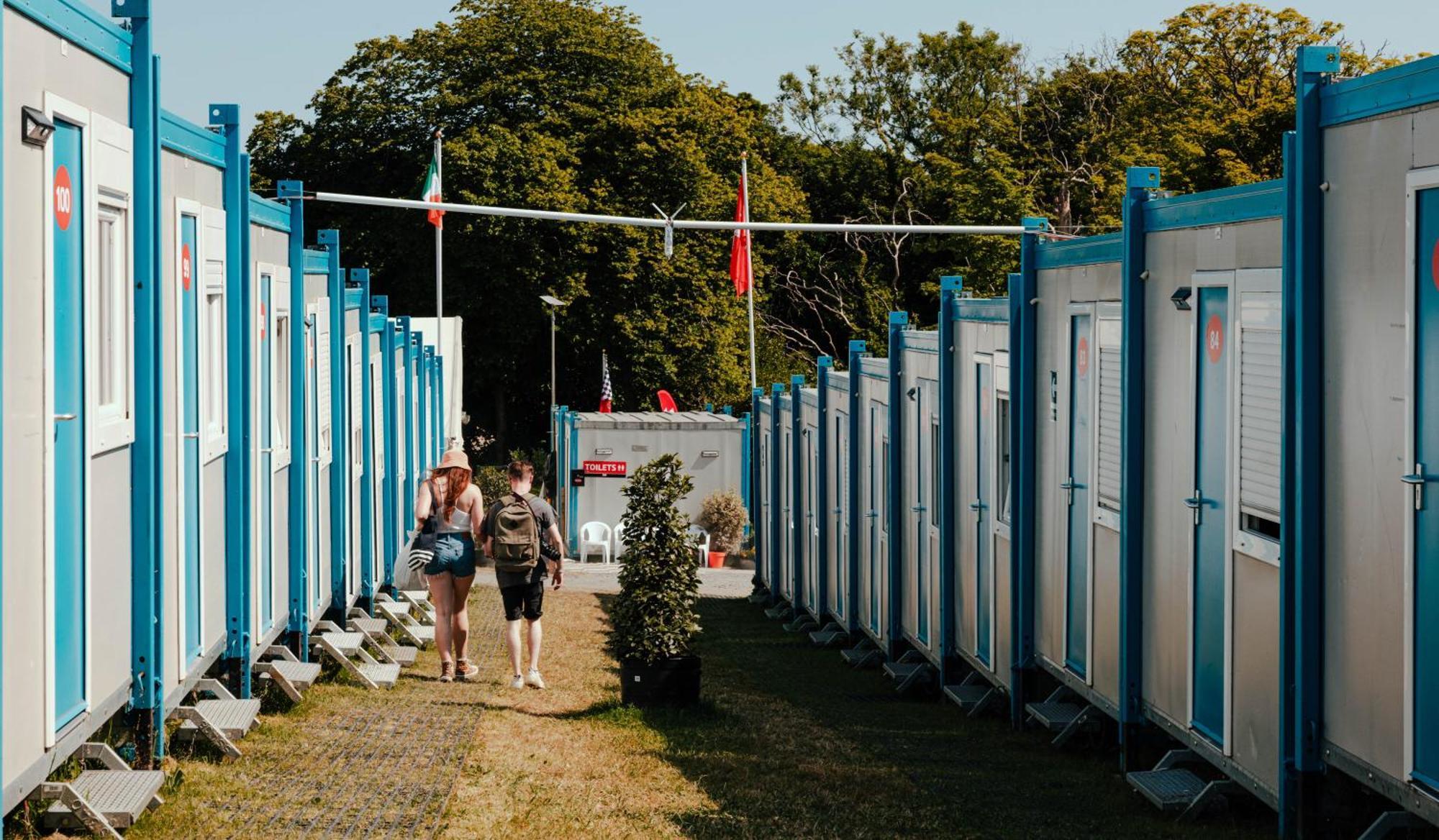Iomtt Village At Isle Of Man Tt Douglas Exterior foto